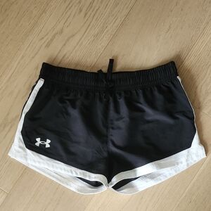 Under Armour Youth Girls Black and White Shorts